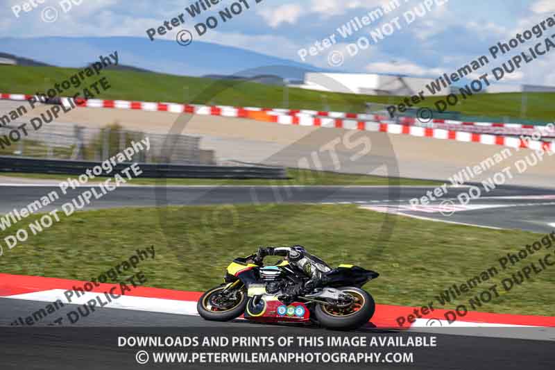 cadwell no limits trackday;cadwell park;cadwell park photographs;cadwell trackday photographs;enduro digital images;event digital images;eventdigitalimages;navarra;no limits trackdays;peter wileman photography;racing digital images;trackday digital images;trackday photos